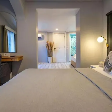 Bugras Serenity Alacati Hotel Cesme